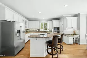 101 Gentlewoods Dr, Cary, NC 27518 - Photo 18