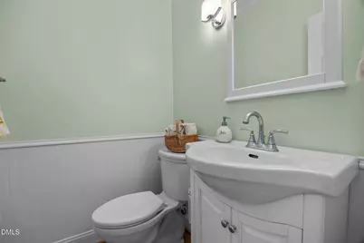 200 Frenchmans Bluff Drive, Cary, NC 27513 - Photo 14