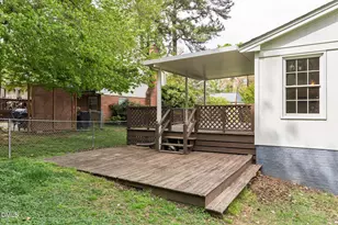 412 Pinecroft Dr, Raleigh, NC 27609 - Photo 50