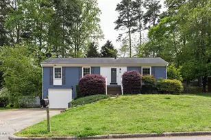 412 Pinecroft Dr, Raleigh, NC 27609 - Photo 6