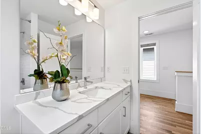 511 Grove Avenue, Raleigh, NC 27606 - Photo 40