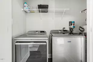 807 A Peedin St, Selma, NC 27576 - Photo 10