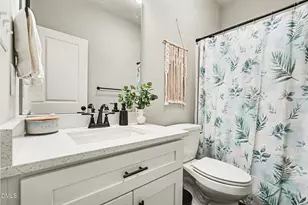 807 A Peedin St, Selma, NC 27576 - Photo 16