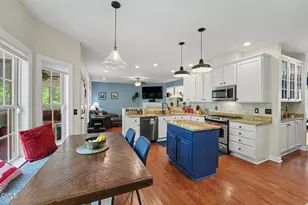 1604 Foreman St, Hillsborough, NC 27278 - Photo 6