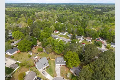 5801 Vivian Court, Raleigh, NC 27610 - Photo 32