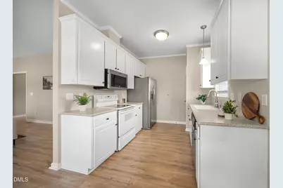 100 Summer Place Court, Clayton, NC 27527 - Photo 10