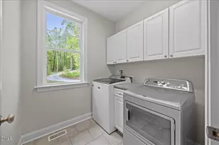 197 Kings View Ln, Chapel Hill, NC 27517 - Photo 18