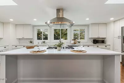 3704 Swann Street, Raleigh, NC 27612 - Photo 4