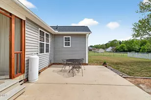 31 Applecross Dr, Clayton, NC 27520 - Photo 38