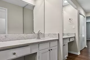 911 Washington St, Raleigh, NC 27605 - Photo 6