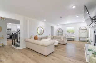 3010 Blueberry Ln, Chapel Hill, NC 27516 - Photo 8