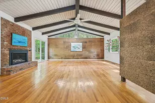 102 Keith Rd, Carrboro, NC 27510 - Photo 8