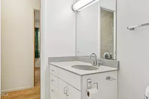 102 Keith Rd, Carrboro, NC 27510 - Photo 32