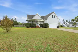 199 Dexterfield Dr, Fuquay Varina, NC 27526 - Photo 2