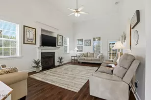 199 Dexterfield Dr, Fuquay Varina, NC 27526 - Photo 6