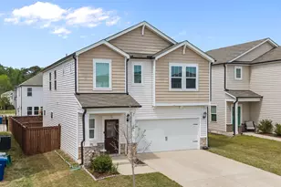 105 Wilbur Lake Dr, Fuquay Varina, NC 27526 - Photo 4