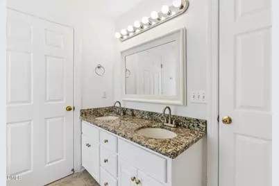 112 Walker Run, Selma, NC 27576 - Photo 24