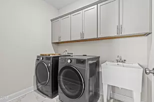 6117 Balance Ct, Raleigh, NC 27616 - Photo 40