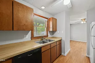 209 Carmichael Ct, Cary, NC 27511 - Photo 10