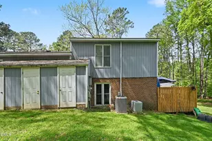 209 Carmichael Ct, Cary, NC 27511 - Photo 20