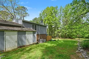 209 Carmichael Ct, Cary, NC 27511 - Photo 22