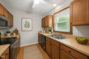 209 Carmichael Ct, Cary, NC 27511 - Photo 8