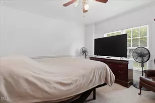 302 Martin Luther King Junior Dr, Smithfield, NC 27577 - Photo 22