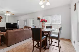 302 Martin Luther King Junior Dr, Smithfield, NC 27577 - Photo 18