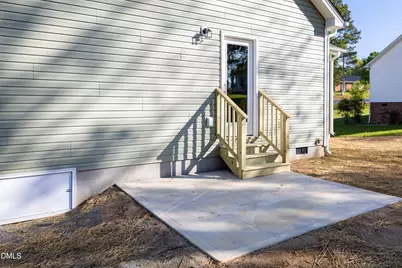 179 W Hamer Street, Coats, NC 27521 - Photo 26