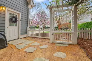 205 N Park Bluff Dr, Chapel Hill, NC 27517 - Photo 76