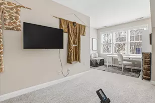 205 N Park Bluff Dr, Chapel Hill, NC 27517 - Photo 68