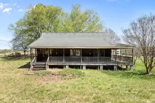 212 Thomas Humphries Rd, Roxboro, NC 27574 - Photo 2