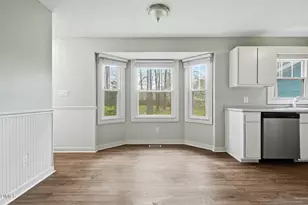 633 Sunray Dr, Clayton, NC 27520 - Photo 8