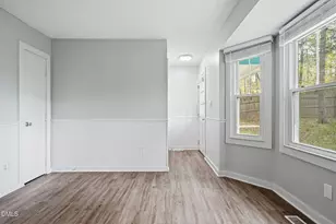 633 Sunray Dr, Clayton, NC 27520 - Photo 2