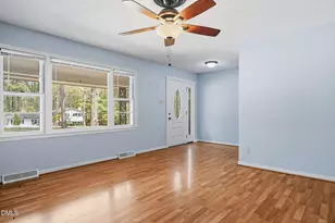 511 Hunter Dr, Durham, NC 27712 - Photo 2