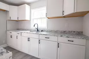 1302 Westwood Ave W, Wilson, NC 27893 - Photo 6