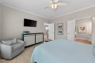 302 Fenmore Pl, Cary, NC 27519 - Photo 16