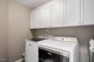 3225 Landing Falls Ln, Raleigh, NC 27616 - Photo 38