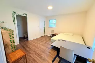 3537 Ivy Commons Dr, Raleigh, NC 27606 - Photo 8