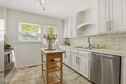 200 Brandon Court, Raleigh, NC 27609 - Photo 10