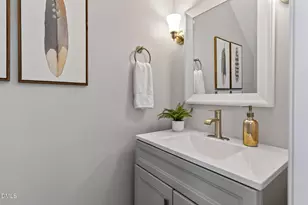 1047 W Sterlington Pl, Apex, NC 27502 - Photo 32