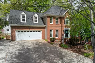 1047 W Sterlington Pl, Apex, NC 27502 - Photo 2