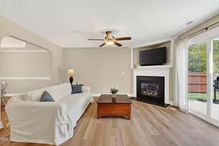 341 Timber Meadow Lake Dr, Fuquay Varina, NC 27526 - Photo 6