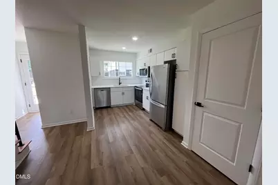 708 Hawes Court #B, Raleigh, NC 27608 - Photo 4