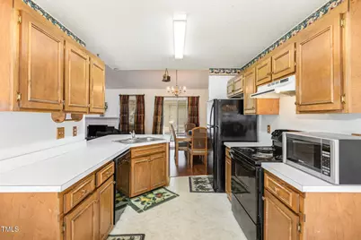 2316 Carthage Circle, Raleigh, NC 27604 - Photo 12