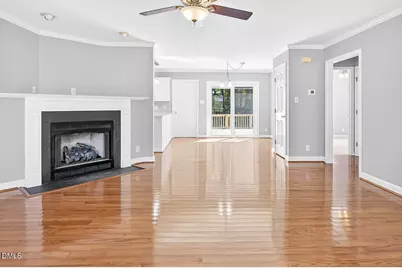 704 N Pine Street, Creedmoor, NC 27522 - Photo 4
