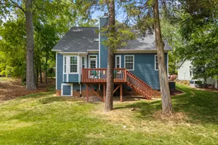 100 Trailview Dr, Cary, NC 27513 - Photo 32