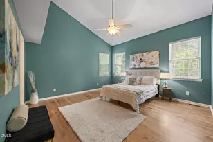 100 Trailview Dr, Cary, NC 27513 - Photo 18