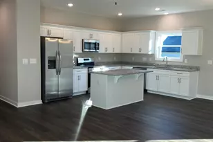 1211 Scarlet Oak Rd, Spring Hope, NC 27882 - Photo 2