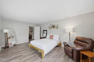 402 Crestview Dr, Durham, NC 27712 - Photo 14